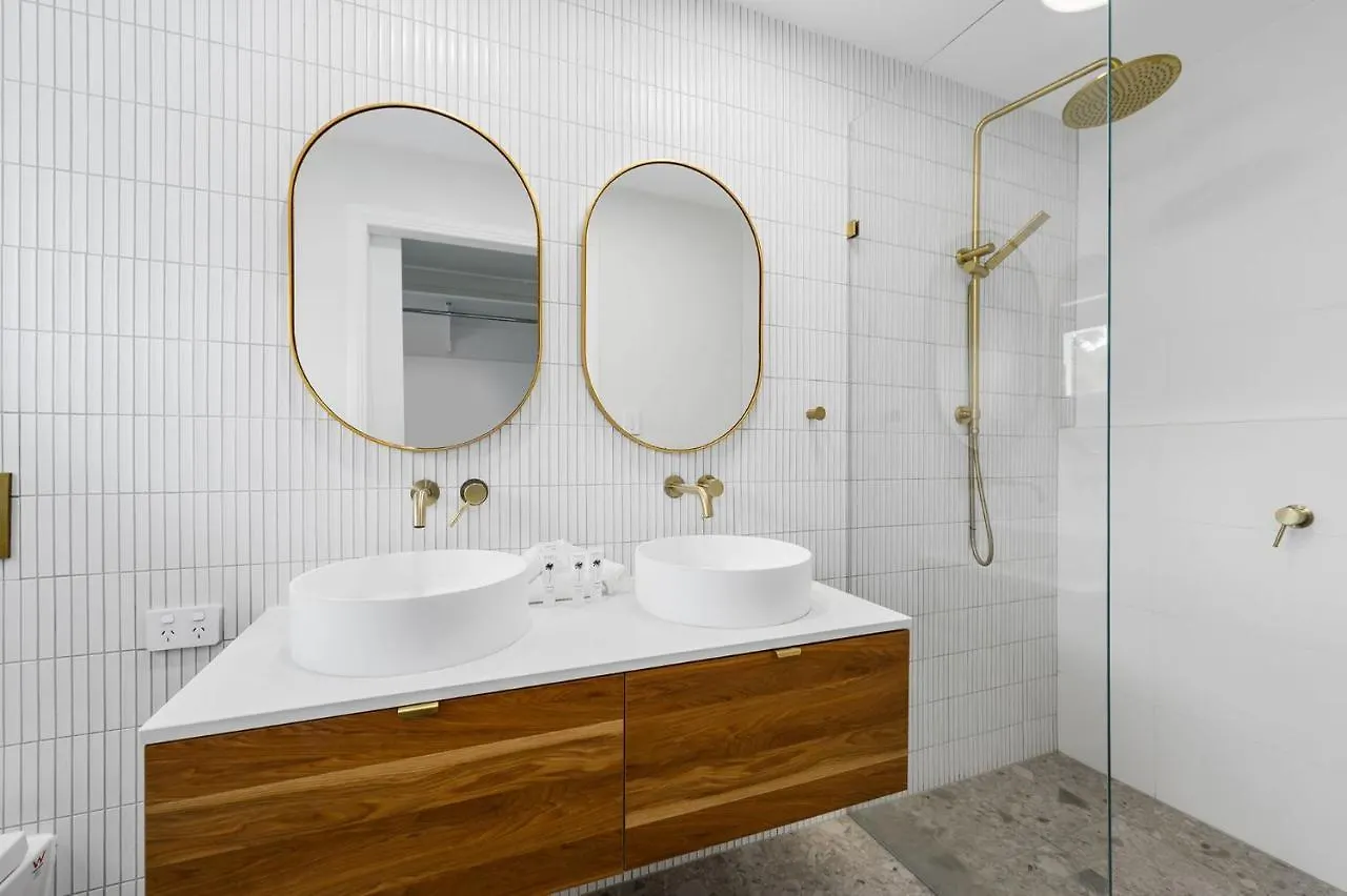 Luxury Home In The Heart Of Burleigh Guldkusten Semesterbostad